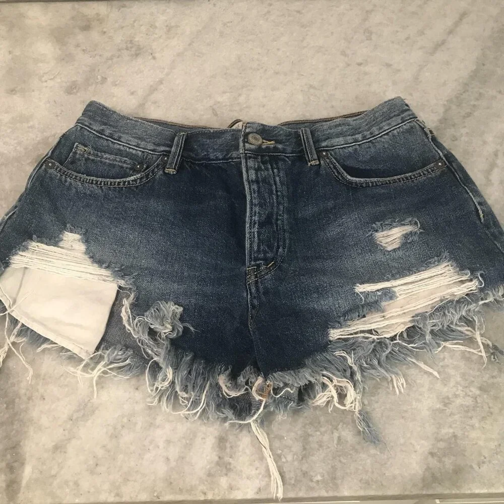 Free People We The Free Shorts Womens 28 Blue Denim Distressed Button Fly Frayed